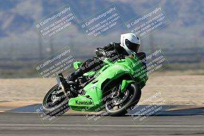 media/Jan-15-2026-Racers Edge (Thu) [[dfebeb70ab]]/3-B Group/Session 1 Turn 8/